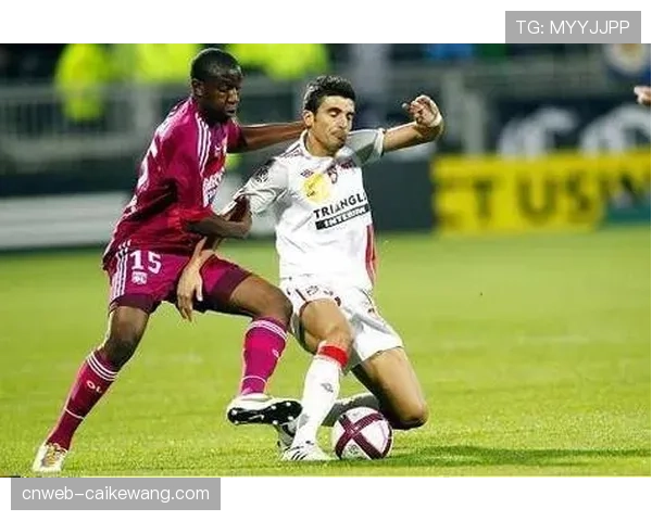 富勒姆胜诺丁汉森林 积分榜中游集团竞争愈发激烈